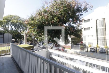 Casa à venda com 210m², 3 quartos e 3 vagasVaranda do Quarto