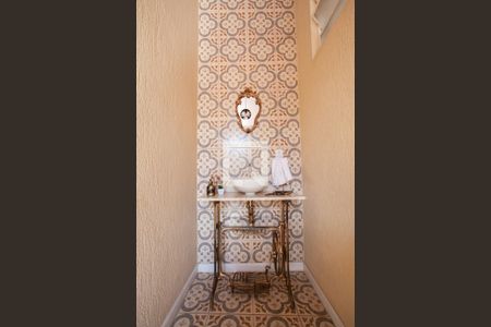 Casa à venda com 120m², 3 quartos e 3 vagas Casa à venda com 120m², 3 quartos e 3 vagasBanheiro Espaço Gourmet