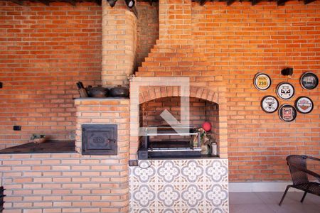 Casa à venda com 120m², 3 quartos e 3 vagas Casa à venda com 120m², 3 quartos e 3 vagasEspaço Gourmet