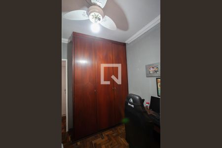 Casa à venda com 120m², 3 quartos e 3 vagas Casa à venda com 120m², 3 quartos e 3 vagasQuarto 2