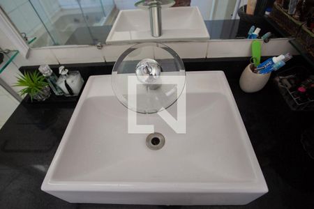 Casa à venda com 120m², 3 quartos e 3 vagas Casa à venda com 120m², 3 quartos e 3 vagasBanheiro da Suíte