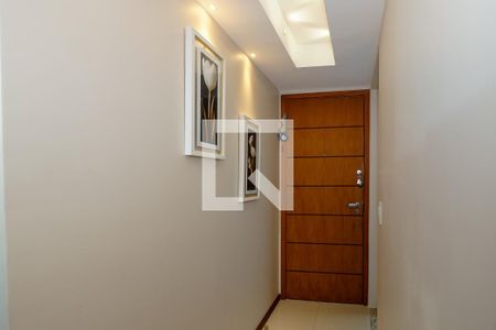 Coredor de apartamento para alugar com 3 quartos, 96m² em Tijuca, Rio de Janeiro