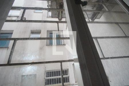 Quarto _Vista  de apartamento para alugar com 1 quarto, 40m² em Chácara das Pedras, Porto Alegre