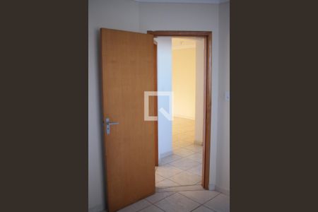 Quarto 1 de apartamento para alugar com 2 quartos, 57m² em Novo Eldorado, Contagem