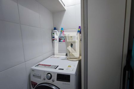 Apartamento à venda com 75m², 3 quartos e 1 vagaÁrea de Serviço