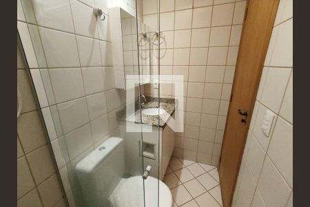 Banheiro de kitnet/studio para alugar com 1 quarto, 30m² em Norte (águas Claras), Brasília