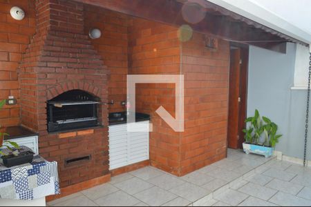 Casa à venda com 310m², 5 quartos e 3 vagasChurrasqueira