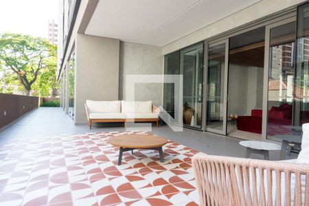 Studio à venda com 37m², 1 quarto e 1 vaga Studio à venda com 37m², 1 quarto e 1 vagaÁrea comum - Churrasqueira