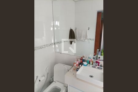 Casa à venda com 200m², 3 quartos e 6 vagas Casa à venda com 200m², 3 quartos e 6 vagasBanheiro 03 Suíte