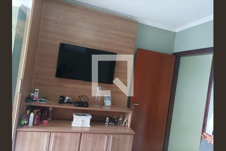 Casa à venda com 200m², 3 quartos e 6 vagas Casa à venda com 200m², 3 quartos e 6 vagasQuarto 01 Suíte