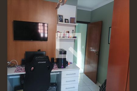 Casa à venda com 200m², 3 quartos e 6 vagas Casa à venda com 200m², 3 quartos e 6 vagasQuarto 03