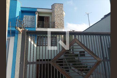 Casa à venda com 200m², 3 quartos e 6 vagas Casa à venda com 200m², 3 quartos e 6 vagasFachada do Prédio