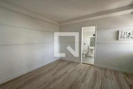 Casa de condomínio à venda com 278m², 4 quartos e 2 vagasSuíte 3