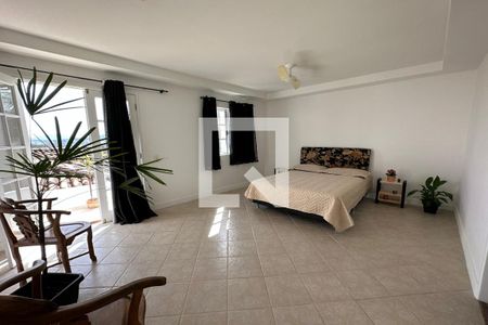 Casa de condomínio à venda com 278m², 4 quartos e 2 vagasSuíte 4