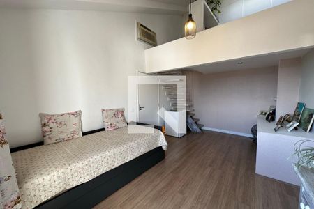 Casa de condomínio à venda com 278m², 4 quartos e 2 vagasSuíte 2