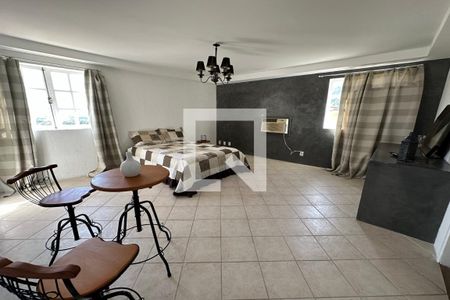 Casa de condomínio à venda com 278m², 4 quartos e 2 vagasSuíte 1