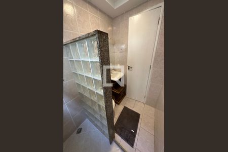 Casa de condomínio à venda com 278m², 4 quartos e 2 vagasBanheiro da Suíte 4