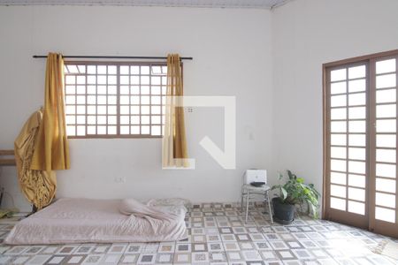 Casa à venda com 294m², 2 quartos e 2 vagasSala 2