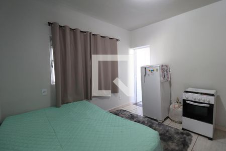 Sala/Cozinha de kitnet/studio para alugar com 1 quarto, 16m² em Brasil, Uberlândia