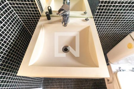 Apartamento para alugar com 150m², 2 quartos e 3 vagas Apartamento para alugar com 150m², 2 quartos e 3 vagasBanheiro 1 da Suíte 2