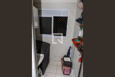 Apartamento à venda com 50m², 2 quartos e 1 vaga Apartamento à venda com 50m², 2 quartos e 1 vagaBanheiro
