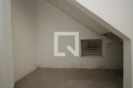 Casa à venda com 280m², 3 quartos e 2 vagasBaixo Escada