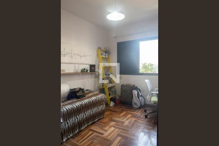 Apartamento à venda com 157m², 4 quartos e 2 vagasQuarto 2