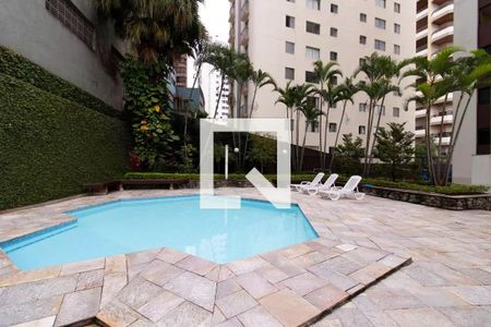 Apartamento à venda com 157m², 4 quartos e 2 vagasÁrea comum - Piscina