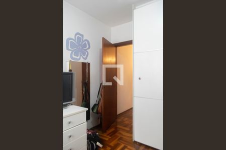 Apartamento à venda com 157m², 4 quartos e 2 vagasQuarto 3