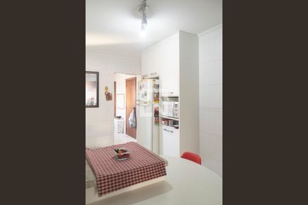 Apartamento à venda com 157m², 4 quartos e 2 vagasCozinha