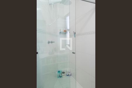 Apartamento à venda com 157m², 4 quartos e 2 vagasBanheiro quarto 4