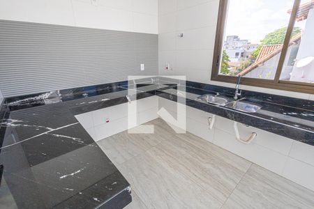 Apartamento à venda com 160m², 4 quartos e 3 vagasCozinha