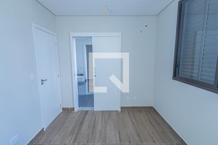 Apartamento à venda com 160m², 4 quartos e 3 vagasQuarto 4 / semi-suite