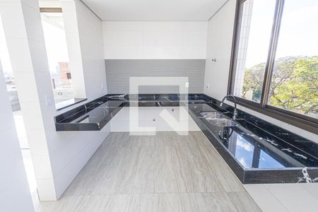 Apartamento à venda com 160m², 4 quartos e 3 vagasCozinha