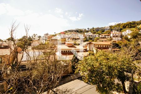 Casa para alugar com 420m², 4 quartos e 3 vagasVista