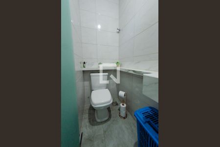 Casa de condomínio à venda com 158m², 2 quartos e 1 vaga Casa de condomínio à venda com 158m², 2 quartos e 1 vagaLavabo