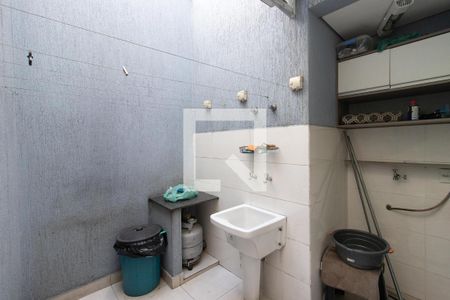 Casa de condomínio à venda com 100m², 3 quartos e 1 vagaÁrea de Serviço