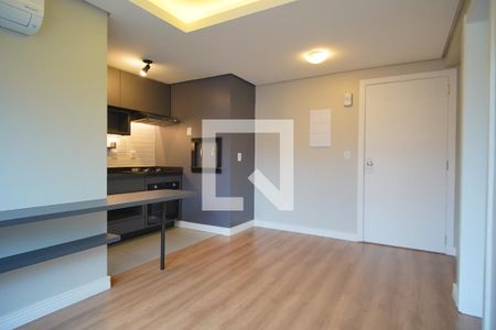 Sala  de apartamento para alugar com 1 quarto, 34m² em Auxiliadora, Porto Alegre