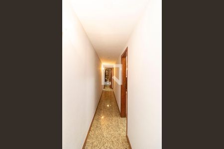 Apartamento à venda com 280m², 3 quartos e 3 vagasCorredor