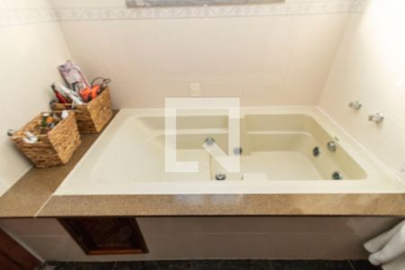 Apartamento à venda com 280m², 3 quartos e 3 vagasDetalhe do Banheiro da Suíte 1