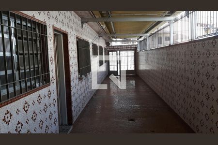 Casa à venda com 230m², 3 quartos e 4 vagas