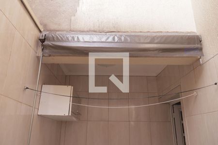 Casa de condomínio à venda com 75m², 2 quartos e 1 vagaÁrea de Serviço