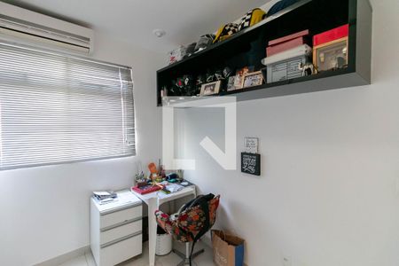 Quarto 1 de apartamento para alugar com 4 quartos, 450m² em Buritis, Belo Horizonte