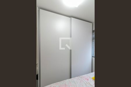 Quarto 2 de apartamento para alugar com 4 quartos, 450m² em Buritis, Belo Horizonte