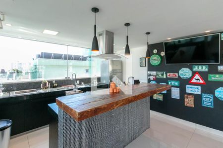 Apartamento para alugar com 450m², 4 quartos e 4 vagas Apartamento para alugar com 450m², 4 quartos e 4 vagasCozinha