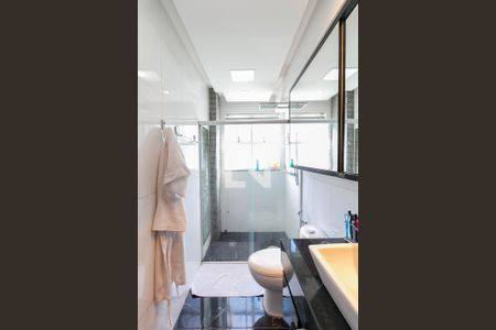 Apartamento para alugar com 450m², 4 quartos e 4 vagas Apartamento para alugar com 450m², 4 quartos e 4 vagasBanheiro da Suíte