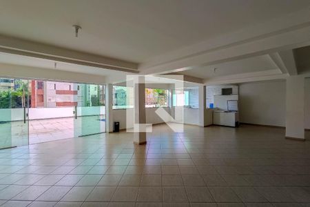 Apartamento para alugar com 450m², 4 quartos e 4 vagas Apartamento para alugar com 450m², 4 quartos e 4 vagasÁrea comum - Salão de festas