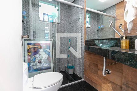 Apartamento para alugar com 450m², 4 quartos e 4 vagas Apartamento para alugar com 450m², 4 quartos e 4 vagasBanheiro Social 2