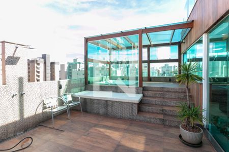 Apartamento para alugar com 450m², 4 quartos e 4 vagas Apartamento para alugar com 450m², 4 quartos e 4 vagasVaranda