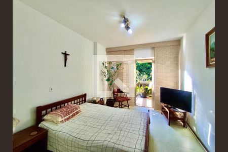 Apartamento à venda com 135m², 3 quartos e 2 vagas Apartamento à venda com 135m², 3 quartos e 2 vagasSuíte